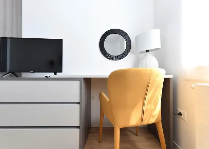 Vostan Apartman Póla